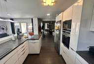 Moderner Wohlfühl-Bungalow – großzügiges Wohnen mit viel Platz und Potenzial