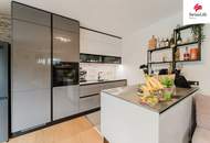 Modern & gemütlich -- 3-Zimmer-Wohnung mit Garten, Garage & Carport (BJ 2022)
