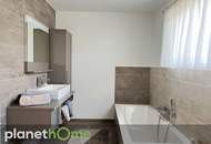 Exklusiver Bungalow mit Pool, Garage & Top-Ausstattung