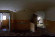 Großes Haus für Visionäre in Aussichtslage (Buschenschank, Weingärten)