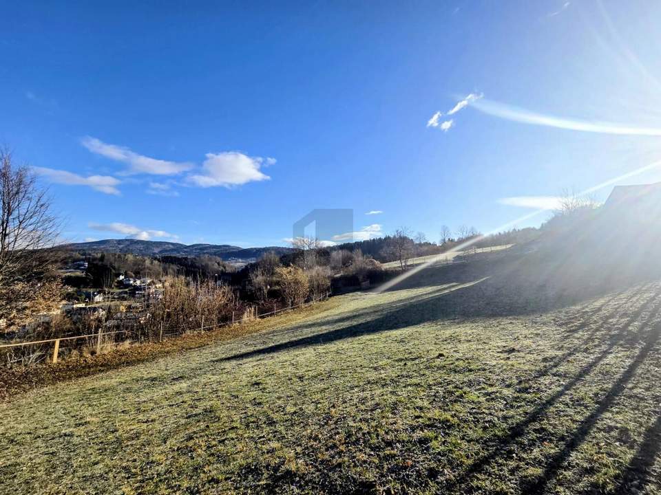 SONNENLAGE MIT BEEINDRUCKENDER WEITSICHT