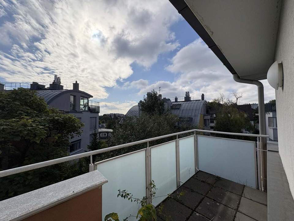 Blick is Grüne - Ruhige 3 Zimmer Wohnung mit Balkon