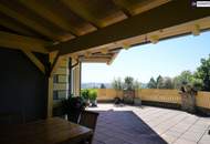 RIESIGER POOLBEREICH MIT AUSBLICK ÜBER GRAZ! Exklusives Einfamilienhaus in Eggenberg mit Pool, XXL-Terrasse &amp; Traumgarten – Ihre private Oase in Graz