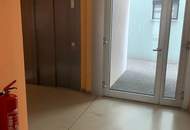 Moderne 3-Zimmer-Wohnung mit gemütlicher Loggia