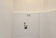 HELL UND SEHR GROSSZÜGIG - HOCHWERTIG SANIERTE 5-ZIMMER-WOHNUNG MIT BALKON IM 5. LIFTSTOCK