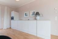PROVISIONSFREI: FANTASTISCHE DG-WOHNUNG MIT TERRASSE & BALKON