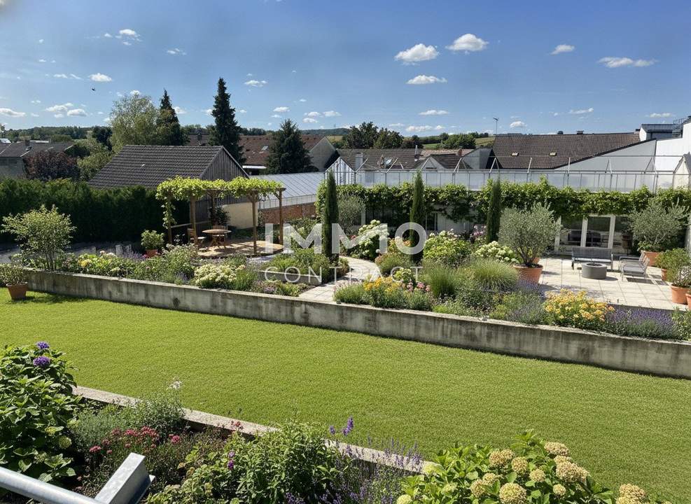 Neuer Preis !! 2 200 m² Grundstück im Zentrum