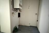 Sanierungsbedürftige 4 Zimmerwohnung 400 Meter vom Bahnhof Hernals entfernt (zukünftige U5 Station)