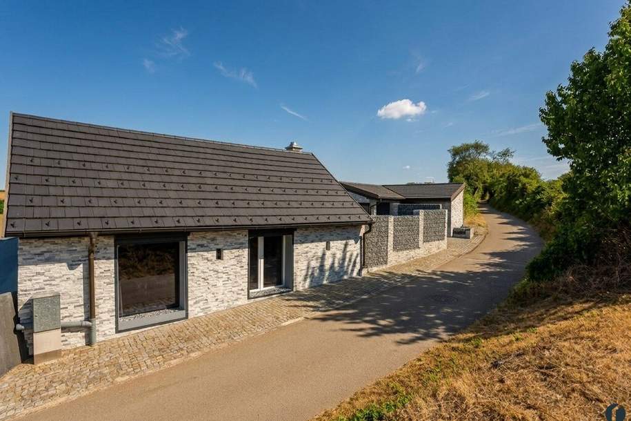 Kellerromantik neu gedacht – außergewöhnliches Ferienhaus am Ortsrand, Haus-kauf, 250.000,€, 3710 Hollabrunn