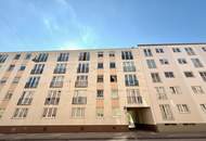 Sehr gut aufgeteilte 2 Zimmer Wohnung mit separater Küche