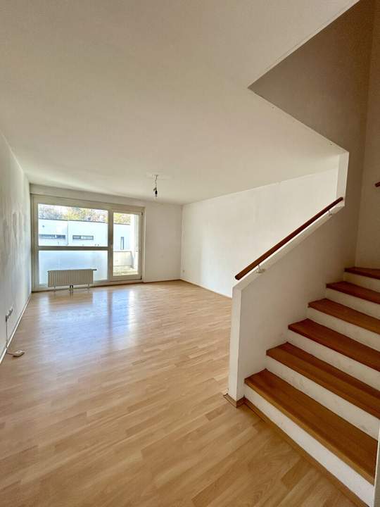 Charmante 3-Zimmer-Wohnung mit Balkon in zentraler Lage - 94.71m² Wohnfläche