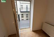 5-Zimmer-Altbauwohnung im schönen Gründerzeithaus im Stuwerviertel. Mit Balkon! Nähe Vorgartenmarkt.