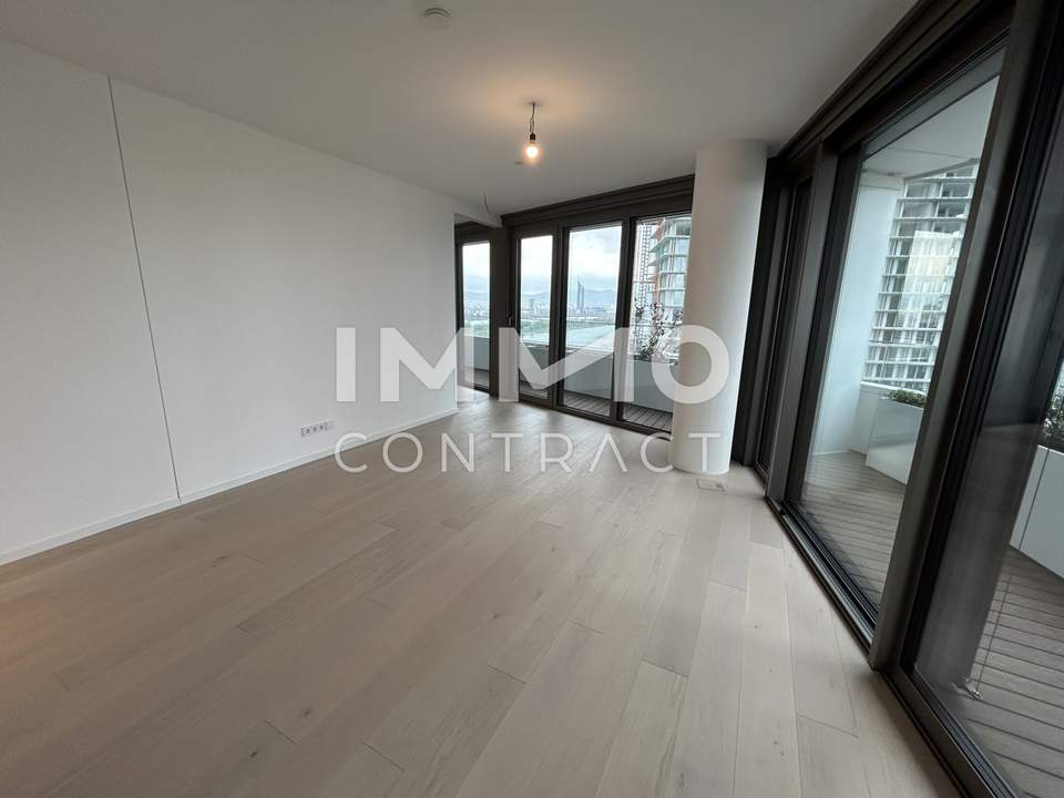 Leben im Hochhaus! Erstbezug 2-Zimmer Apartment inkl. Doorman, Gym, Sauna, Pool, Bar, uvm.