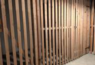 Ankommen und wohlfühlen: Stilvolle Dachgeschosswohnung mit Parkplatz