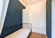 Angenehm kühle &amp; stilvolle Altbauwohnung mit Lift in ruhiger Zentrumslage