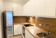 KAUFANBOT ANGENOMMEN ! ERSTBEZUG Nähe Bacherplatz 3 Zimmer Traum Altbau - separate Küche - 2 Bedroom U4 / (U2)