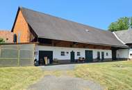 Geräumiges Bauernhaus samt großem Nebengebäude im Bauland