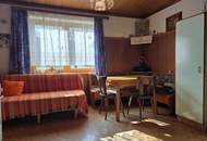 Ein nettes kleines Haus mit großzügigem Grund in sonniger Lage im Ortsteil von Mooslandl!