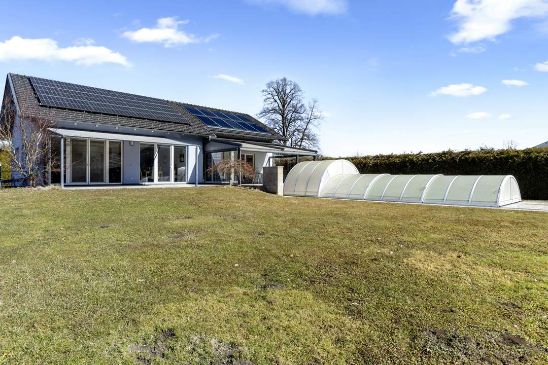 Modernes Traumhaus in Weizelsdorf - Nachhaltiges Wohnen mit Pool &amp; Weitblick!