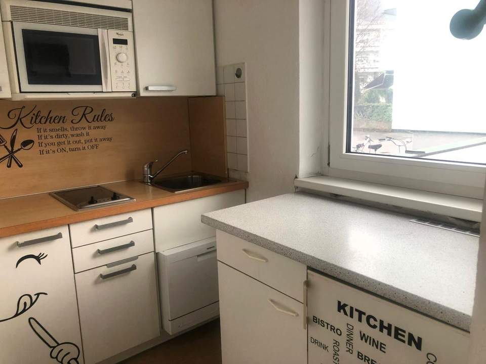 1-Zimmer-Wohnung mit separater Küche + Tiefgaragen-AP