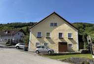 Sanierungsbedürftiges, kleines Haus mit großer Geschichte in Wesenufer