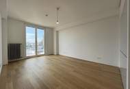 10. OG! MEGA BLICK!!!! Generalsanierung 2021!!! Klimatisiertes Apartment im HOCHHAUS HERRENGASSE!!!!
