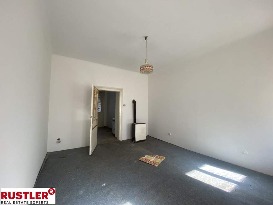 Helle Altbauwohnung in prachtvollem Altbauhaus | Best-Lage Meidlings!