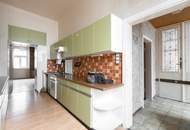 3 Zimmer // BALKON MÖGLICH // komplett sanierungsbedürftig // 2. Stockwerk (Top 12+13)