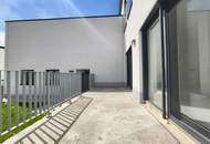 EXKLUSIVES TOWNHAUS (272 m² Wohnfläche) MIT POOL AUF EIGENGRUND IN WEIDLING – NATURNAHES WOHNEN MIT STIL