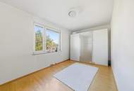 Einzigartiger Ausblick ins Grüne! Tolle 3-Zimmer Wohnung mit Loggia und überdachtem PKW Stellplatz in Langenzersdorf!
