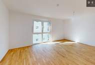 / BALKON / 3 ZIMMER / ZWEITBEZUG / VERFÜGBAR AB SOFORT