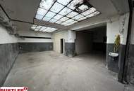 Garage für mindestens 2 Autos + Lagermöglichket bei der Nußdorfer Straße