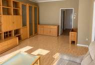 Helle, frisch renovierte und teilmöblierte 3-Zimmer-Wohnung nahe Bahnhof Gänserndorf