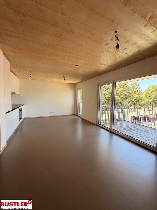 Moderne 3-Zimmer-Wohnung mit viel Licht und großem Balkon