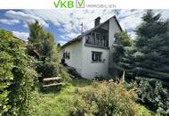 SCHLÜßLBERG | STRAßFELD: Idyllisches Zweifamilienhaus mit großzügigem, sonnigem Garten und beeindruckendem Fernblick!