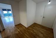 Moderne Neubauwohnung mit großzügigem Balkon