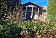 Charmantes Haus auf wunderbarem Grundstück