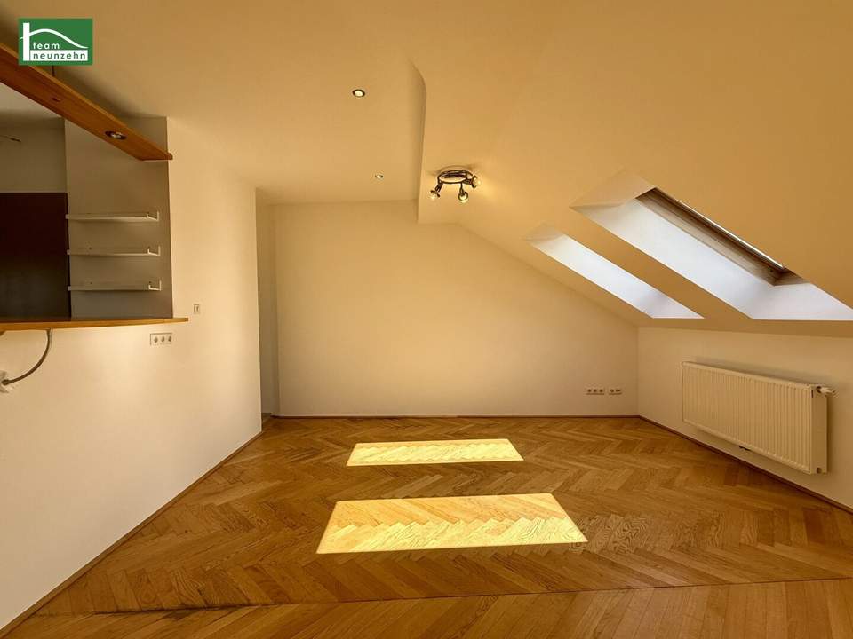 Großzügige 3-Zimmer-Wohnung mit ca. 90 m² inkl. Terrasse, Einbauküche und Klimaanlage!