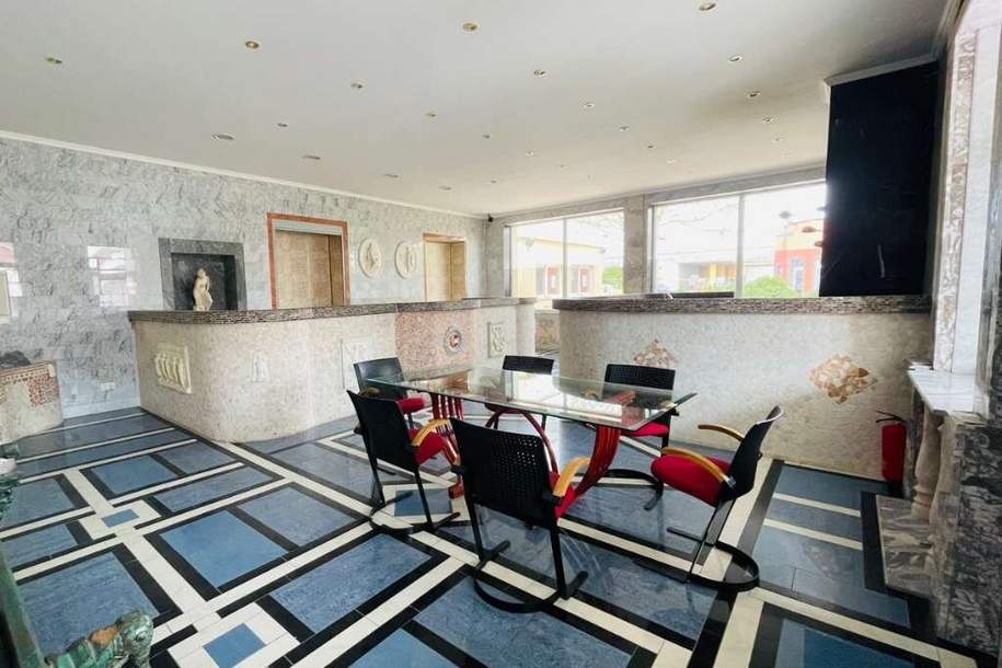 Schönes, großes, helles Büro PROVISIONFREI!!!, Gewerbeobjekt-miete, 887,00,€, 2601 Wiener Neustadt(Land)