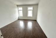 Sanierungsbedürftige Ein-Zimmer-Wohnung im 2.OG! Sanieren Sie diese Wohnung ganz nach Ihren Bedürfnissen.
