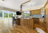 Exklusives Wohnparadies in traumhafter Alleinlage Mit Gästehaus, Halle, Weinkeller &amp; weiteren Highlights – auf ca. 62.000 m² Grundstück, davon 10.000 m² Bauland!