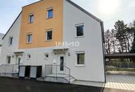 Moderne, große Doppelhaushälfte - hell, energieeffizient, in familiärer Anlage