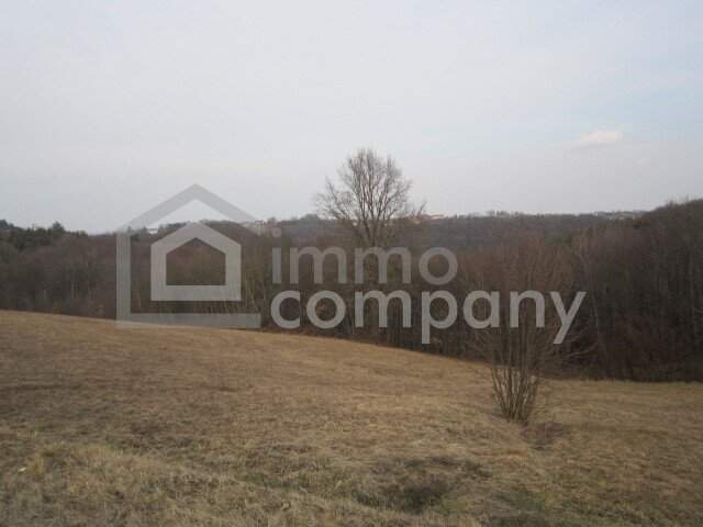 Baugrund mit Aussicht in Höhenlage nahe Jennersdorf