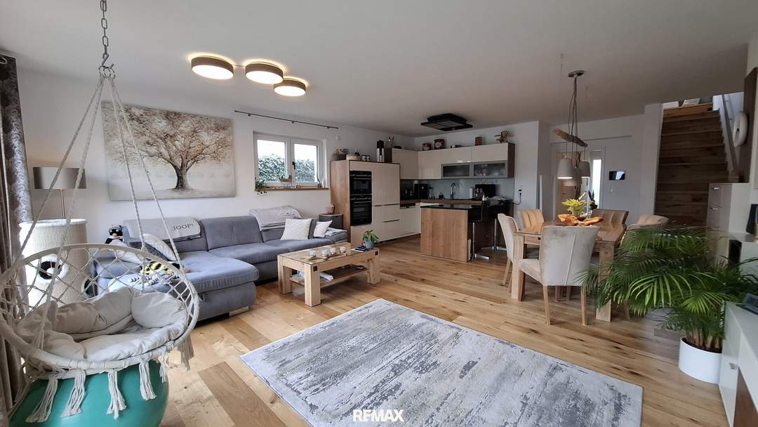 Ihr neues Zuhause in St. Georgen: Charmantes Reihenhaus mit Garten und Terrasse