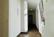 Helle 3-Zimmer-Wohnung mit hofseitigem Balkon