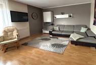 Provisionsfrei !!! Großzügiges Haus mit 7 Zimmer und 2 Eingängen am Ortsrand von Tschurndorf!