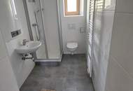 Frisch sanierte 4 Zimmerwohnung, inkl. Küche im Erdgeschoß