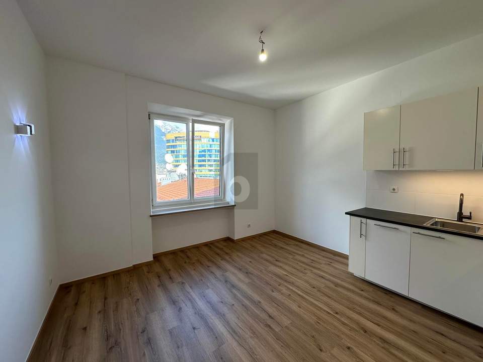TOPLAGE TRIFFT RUHE ? STILVOLL SANIERTE WOHNUNG IM HERZEN INNSBRUCKS