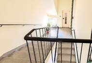 Attraktive Dachgeschosswohnung nahe Schönbrunn | 3 Zimmer möglich | U4 in 100 m