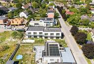 "Luxuriöse Doppelthaushälfte mit Pool, Garten und hochwertiger Ausstattung!"